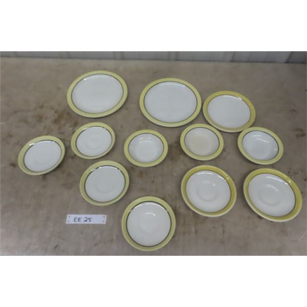 Assorted Canadian National Railway Dishes: Plates, Saucers, Bowls