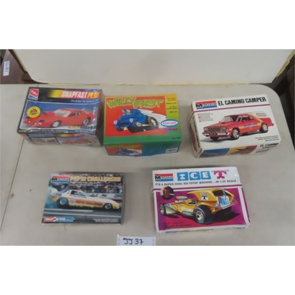 5 Model Kits: '92 Camaro- Sealed, Willy's, El Camino Camper, Ice T, Pepsi Challenger - 1:24, 1:25, 1