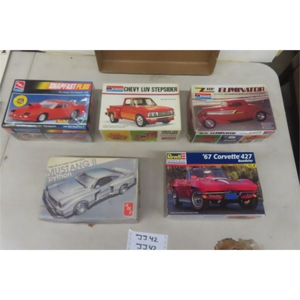 5 Model Kits: '92 Camaro- Sealed, Chevy Luv, ZZ Top Eliminator, '67 Vette, Mustang II- 1:24 +1:25 Sc