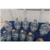 Image 2 : 24 Glass Skull Decorations 2 Different Sizes 