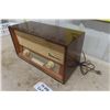Image 2 : Vintage Blaupunkt Wooden Table Radio