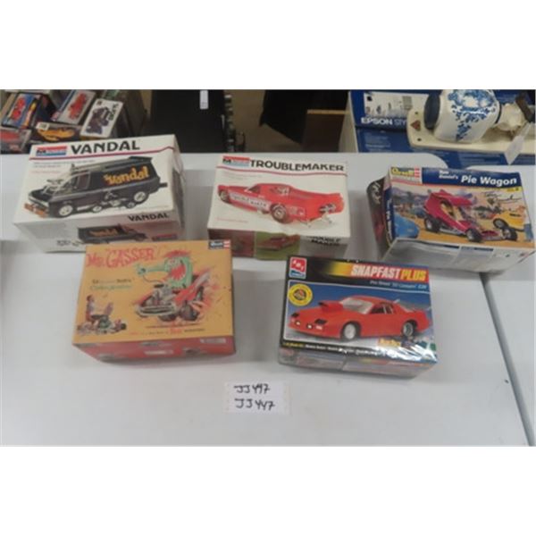 5 Model Kits: Vandal Van, Mr. Gasser, Trouble Maker, Pie Wagon, '92 Camaro- Sealed - 1:24 + 1:25 Sca