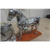 Image 4 : Lanshire Self Starting Chrome Mantle Clock Horse