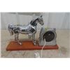 Image 5 : Lanshire Self Starting Chrome Mantle Clock Horse