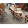 Image 11 : 3 pc Vintage Couch, Love Seat, Chair - Nice Carved Wood + Fabric in Good Condition 