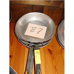(4) ALUMINUM SKILLETS