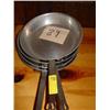 Image 1 : (4) ALUMINUM SKILLETS