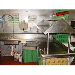 DISHWASHER INFEED AND PRE-WASH