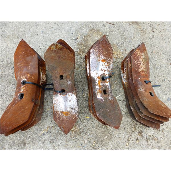 21-Bourgault Beaver Tail Spikes, Like New