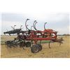 Image 2 : Case IH 5700 Chisel Plow ,High lift, 21' C/W Beline 816 Granular Applicator, 4 Bar Bourgault Heavy T