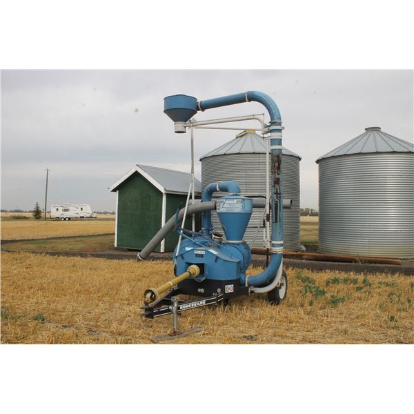 Kongskilde 700 Grain Vac, 1000 PTO, C/W 3 Hoses. SN- 10528