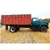 Image 25 : 1975 Chev C65 3 Ton Grain Truck, 15' Wooden Box, Hoist, Roll Tarp ,366 V8, 5&2 speed, 97663 Miles SN