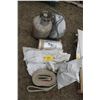 Image 1 : Propane tank, fan, sacks, sling, bag of recycled glass