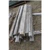 Image 2 : 16- 3 1/2" x 4 1/2", 7' posts