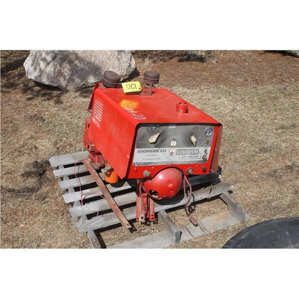 Lincoln welder 225 with gas engine (as is)