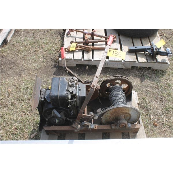 Gas powered winch, 3.5 Hp, turns over