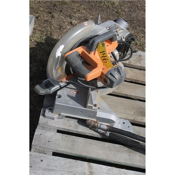 Rigid mitre saw, works