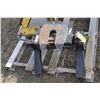 Image 1 : 5th wheel hitch