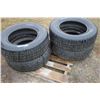 Image 3 : 4- 245/70 R17 (used, 1- has hole in side wall)