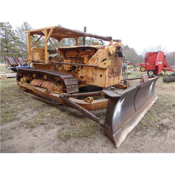 D8 Cat, approx. 13' blade, PUP start, running, # 1H6318SP c/w CANOPY. Approx 1940 (PH- Brad 780-887-