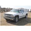 Image 1 : 1999 Chev 1500 ext. cab 4x4, V8 Auto, showing 281021 km, mag wheels, power windows, box cover, mag w