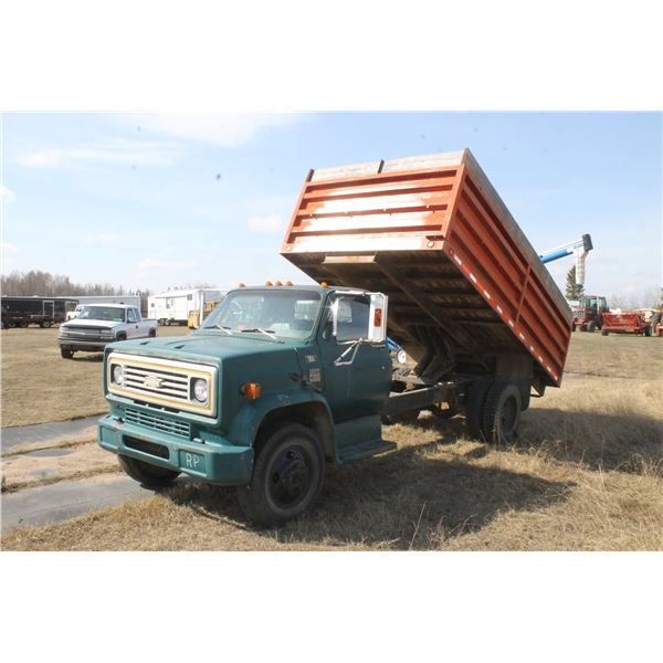 1979 Chev C50 V8 4&2 16' steel B&H, showing 11507 Km, #C15DA9V142690, 8.25-20 rubber, fender damage,