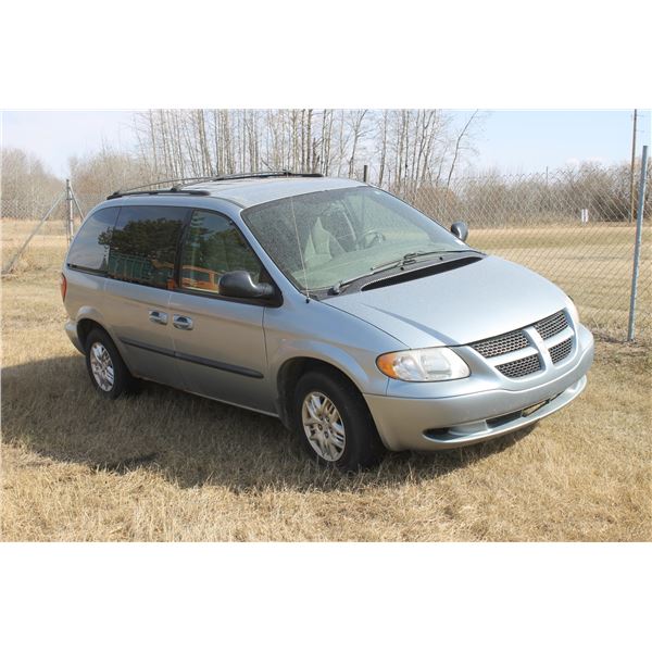 2003 Dodge van PW PL, auto air tilt cruise, showing 269,000 Km, #1D4GP25RB3B326559 (was driven in fr