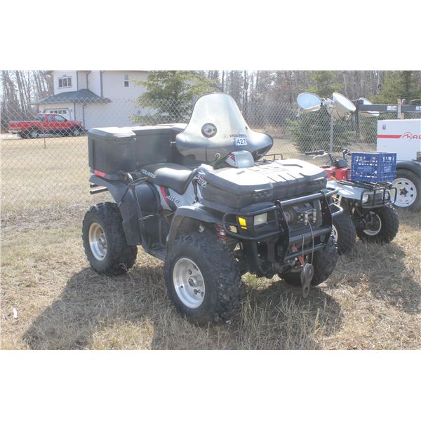 2004 Polaris Sportsman 700 twin, 4wd on demand, run's nice, good rubber c/w quad boxes, winch, #4XAC