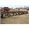 Image 4 : 8 Bottom IH 700 plow, 32" plows, 34" spacing