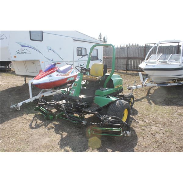 JD 3215B Hyd. Gang reel mower, diesel, showing 2812 hrs, # TC3215B010128, running