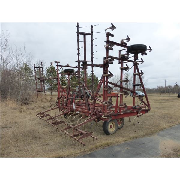 IH 45' Vibra shank c/w 2 bar harrows (situated in North field)