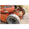 Image 6 : JLG Manlift, model E300 JP, solid tires, #Q300113605, 30-33 boom, needs new batteries, was running w