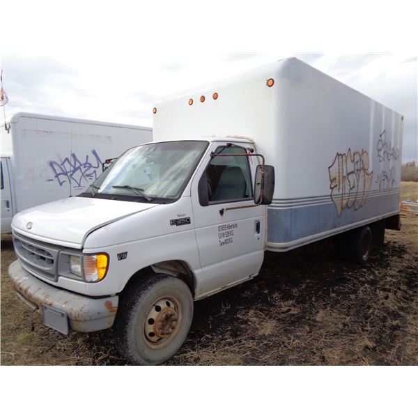 2000 E350 Ford, 7.3L Diesel, c/w 16' van, showing 184,083 Km, SN.1FDWE35F4YHA61368 (PH Terry (780) 9