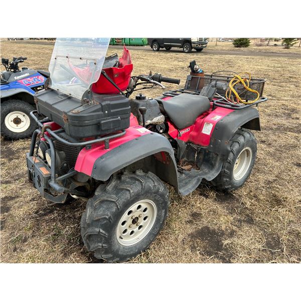 Quad Master 500, 8042 km, SN. JSAAM42A6Y2110714(PH Terry (780) 907-4064) Location 4.1 Km North from 