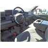 Image 5 : 2004 Ford F450, power stroke, auto, shows 306,755 Km, 12' wood-steel deck, 225/70R 19.5 tires, VIN.1