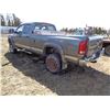 Image 3 : 2006 Dodge 2500 crew cab long box, cloth, 5.9L 24 valve, tail gate damage, Km's not visible (No fuse