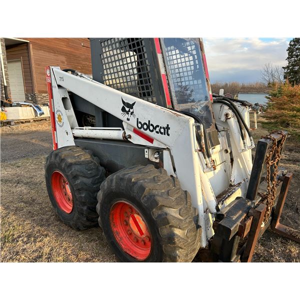 975 Bobcat, No visible hrs, (no door) running, SN. 4963-M-12805, sells with forks and 84" bucket (PH