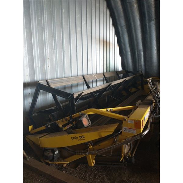 18' Honey Bee header, shedded, was on NH 2450 (selling off site at Elk Point Area, PH (780)645-9520