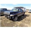 Image 2 : 1998 Dodge ext. cab, shows 234,562 km, 5.9L 24 valve, long box, VIN.1B7KF2366WJ226789 (PH Terry (780