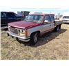 Image 2 : GMC ext. cab, gas, auto, VIN.2GTEC19K6J1555919 (PH Terry (780) 907-4064) Location 4.1 Km North from 