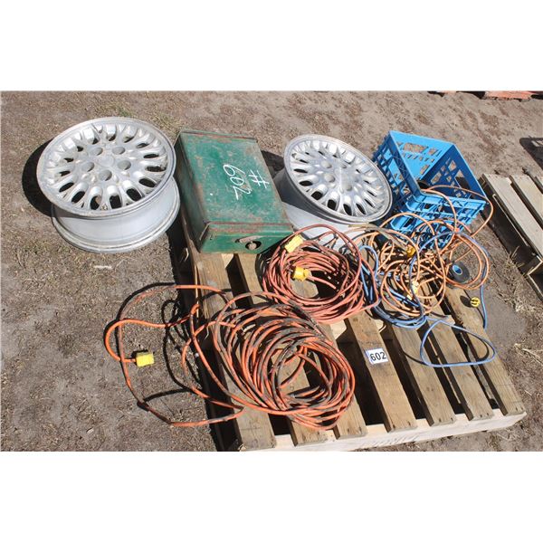 2 Rims, Extention cord, Camp stove