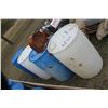 Image 1 : 4 Plastic drums