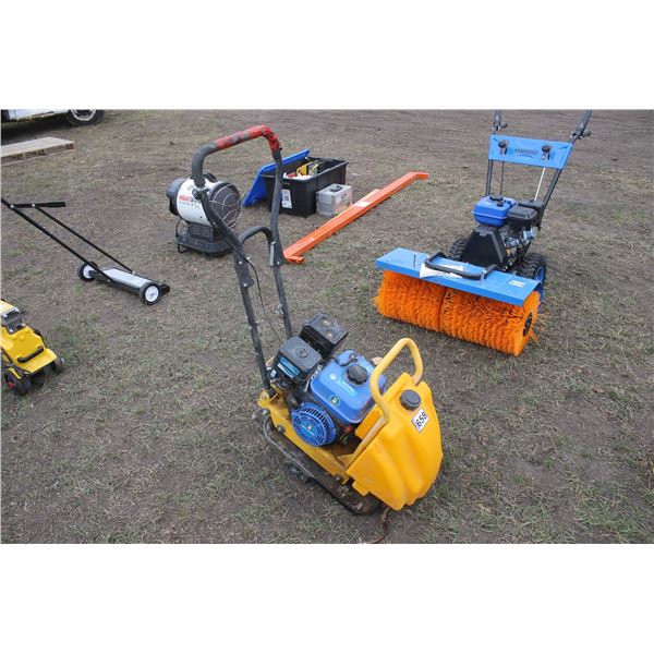 Plate tamper w/ wheels