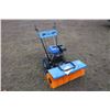 Image 1 : 32" 5 speed power sweeper