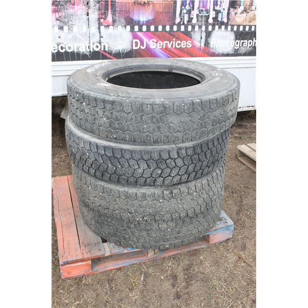 4 11R 24.5 tires