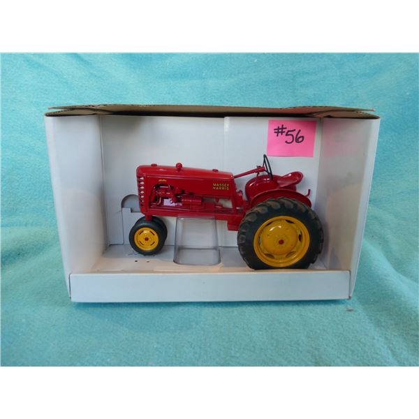 1/16 Massey Harris tractor