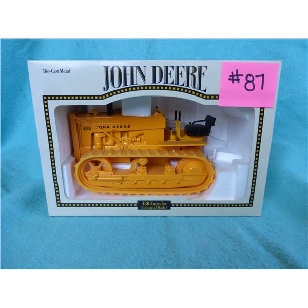 1/16 JD 430 Industrial crawler
