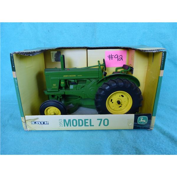 1/16 JD 1953 Model 70