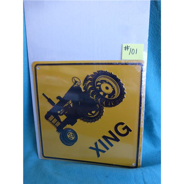 12" x 12" Tractor crossing sign