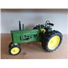 Image 2 : 1/16 JD Model B tractor clock